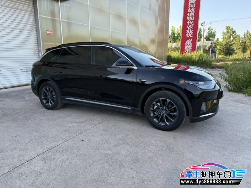 23年零跑C11轿车抵押车出售