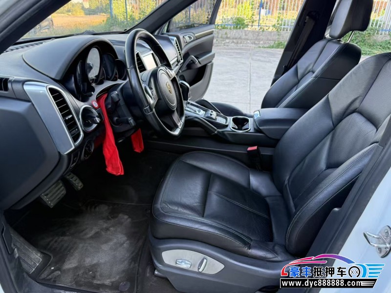 13年保时捷卡宴SUV抵押车出售