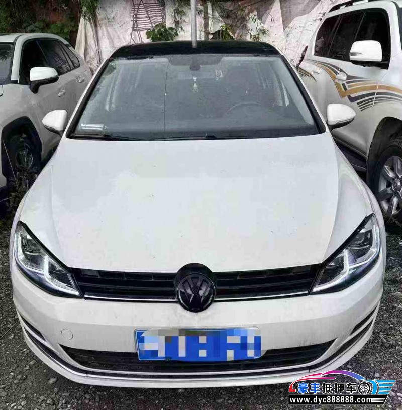 15年大众高尔夫轿车抵押车出售