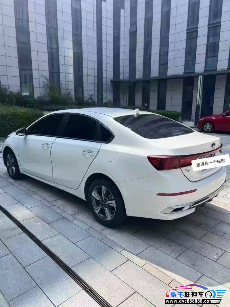 21年起亚K3轿车抵押车出售