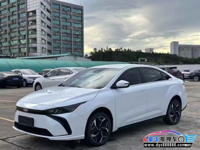 24年吉利几何轿车抵押车出售