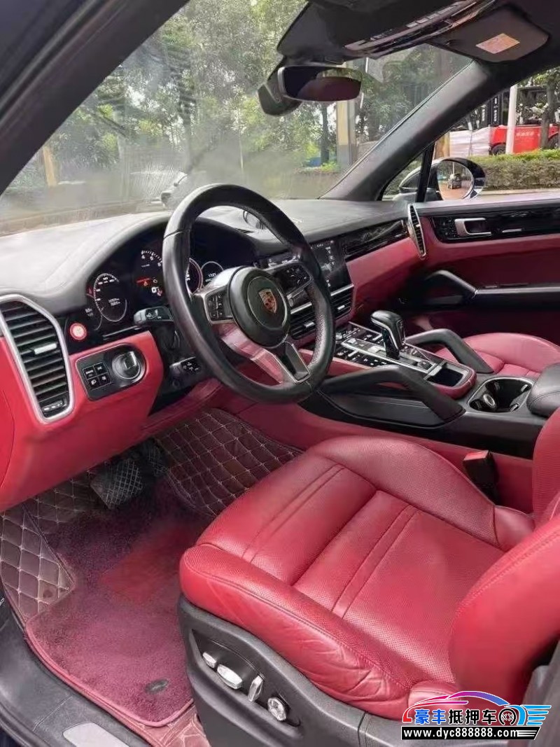 20年保时捷卡宴轿车抵押车出售