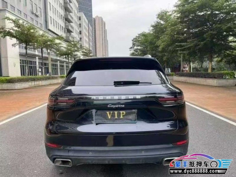 20年保时捷卡宴轿车抵押车出售