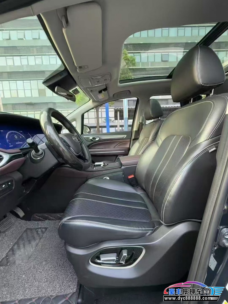 22年传祺m6轿车抵押车出售