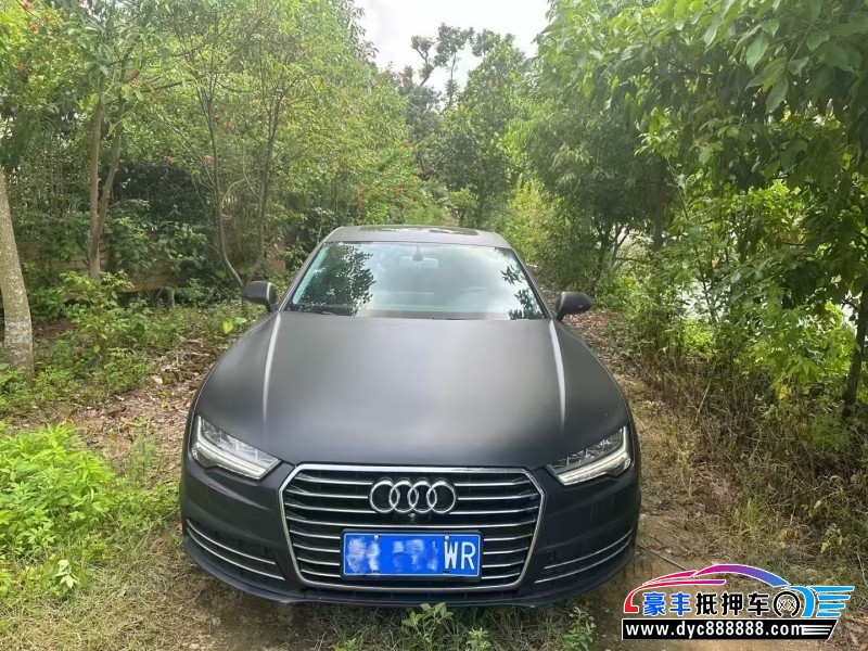 抵押车出售16年奥迪A7轿车