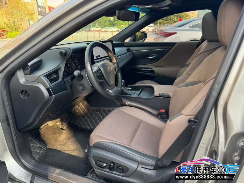 23年雷克萨斯ES轿车抵押车出售