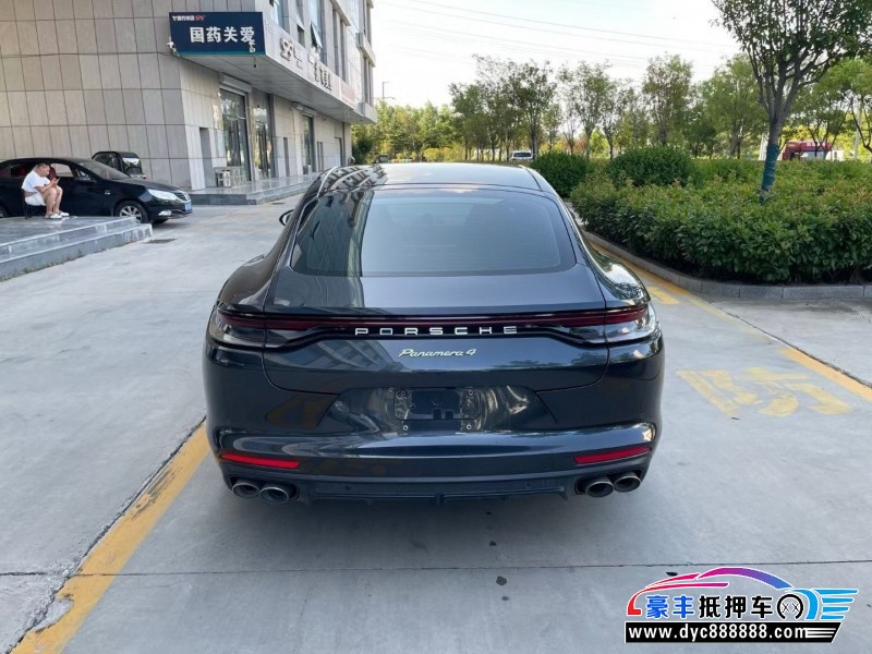 21年保时捷帕纳梅拉轿车抵押车出售