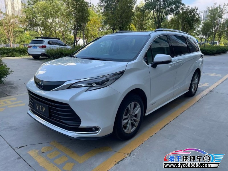 24年丰田塞纳轿车抵押车出售