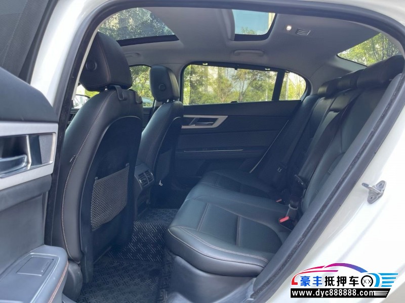 18年捷豹XF轿车抵押车出售