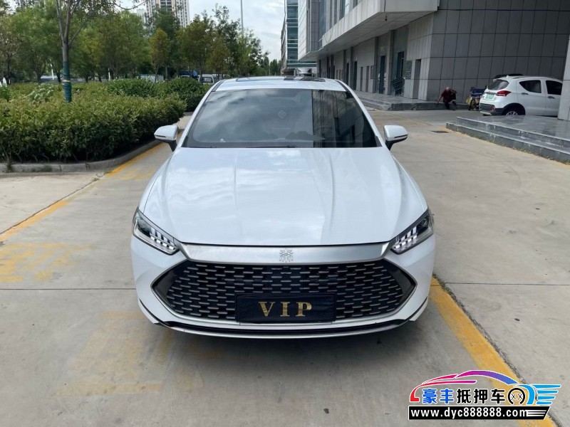 25年比亚迪秦轿车抵押车出售