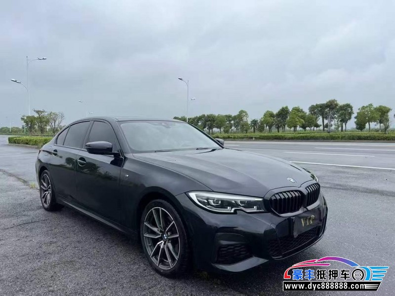 22年宝马3系轿车抵押车出售