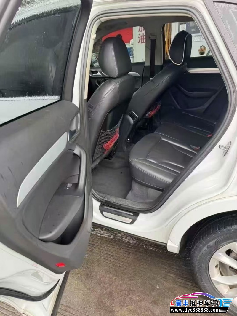 16年奥迪Q3SUV抵押车出售