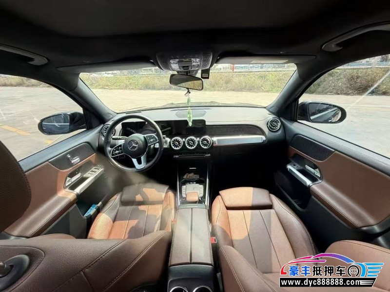 22年奔驰GLBSUV抵押车出售