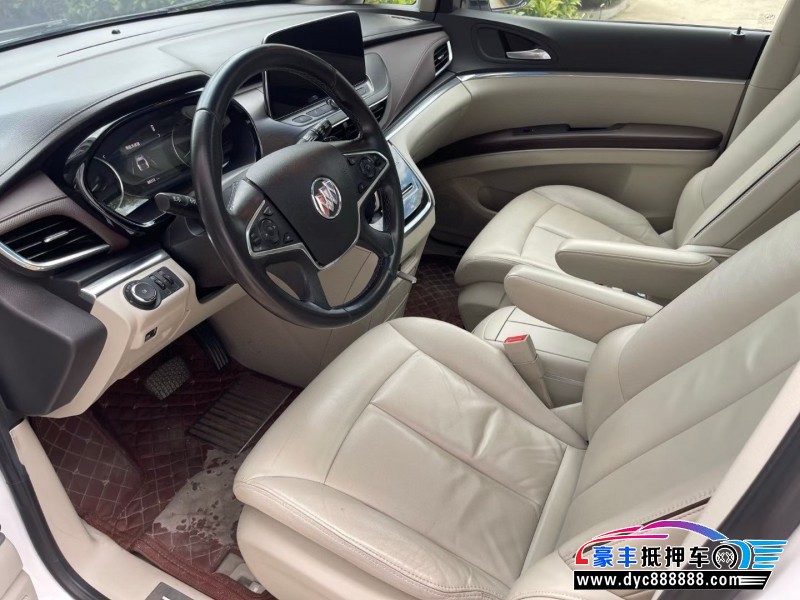 20年别克GL8轿车抵押车出售