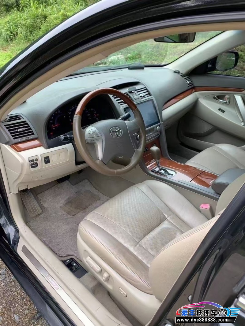 15年丰田凯美瑞轿车抵押车出售