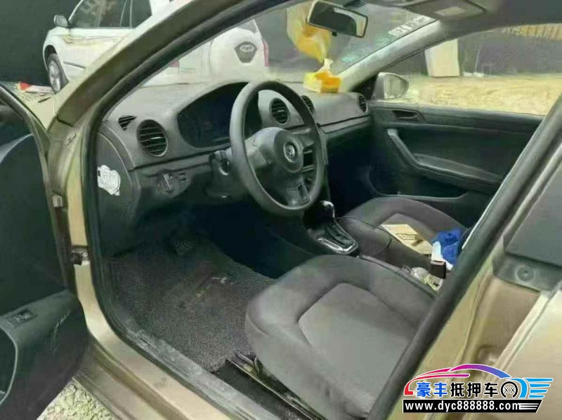 15年大众捷达轿车抵押车出售