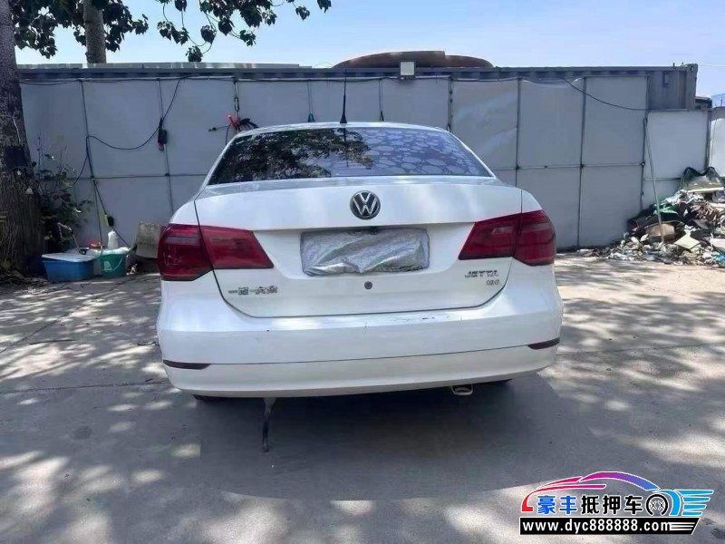 16年大众捷达轿车抵押车出售