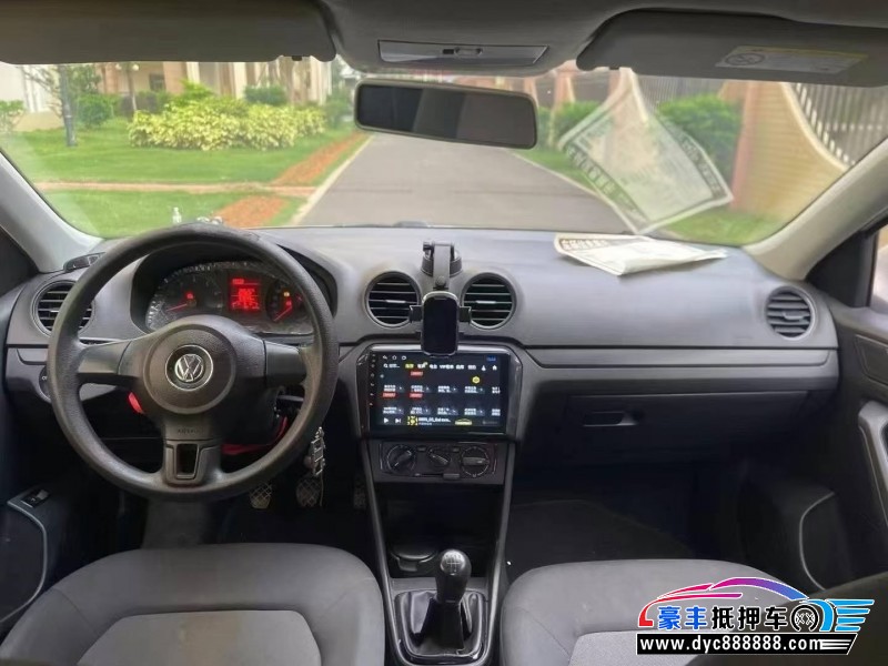 17年大众捷达轿车抵押车出售