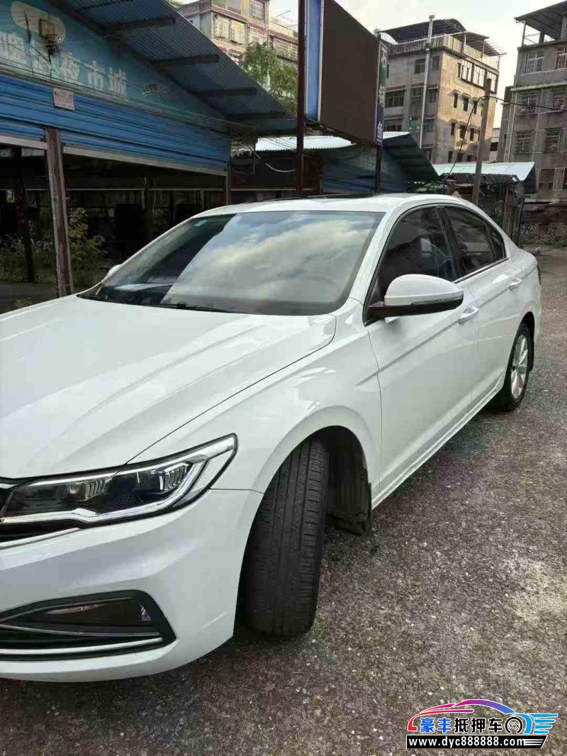 20年大众宝来轿车抵押车出售