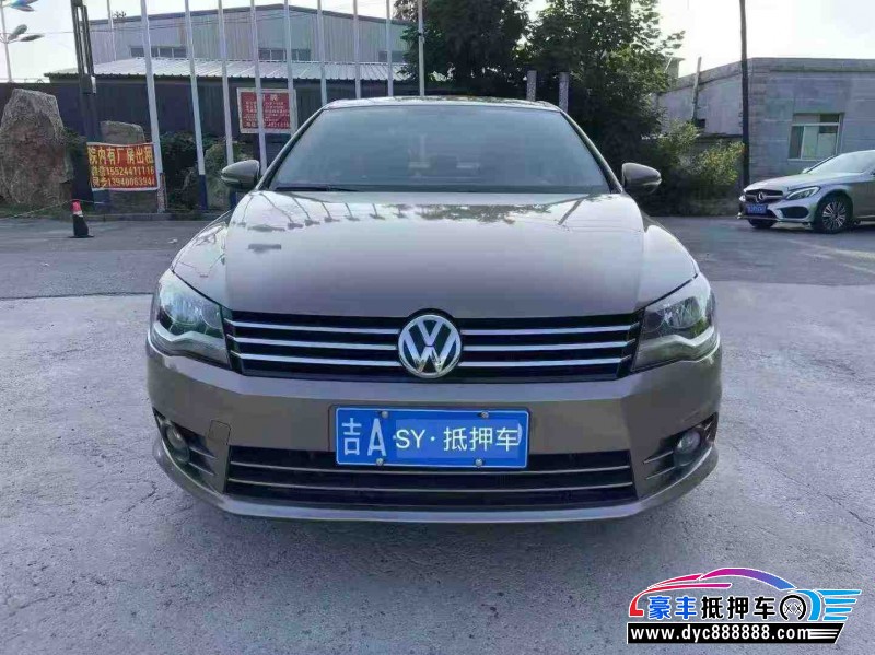 抵押车出售16年大众宝来轿车