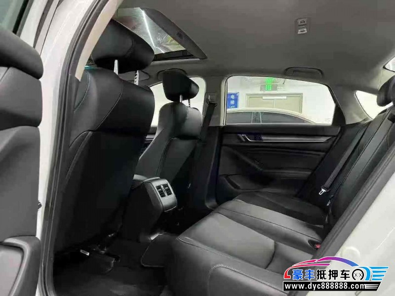 20年本田雅阁轿车抵押车出售