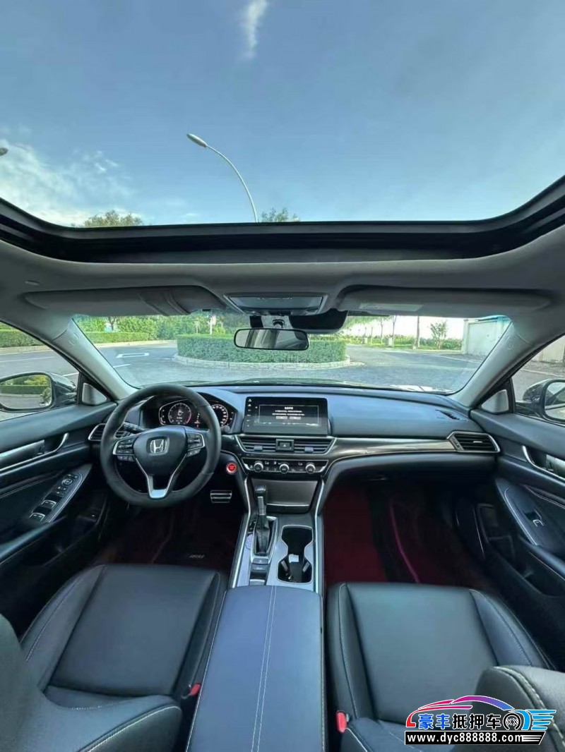 22年本田雅阁轿车抵押车出售