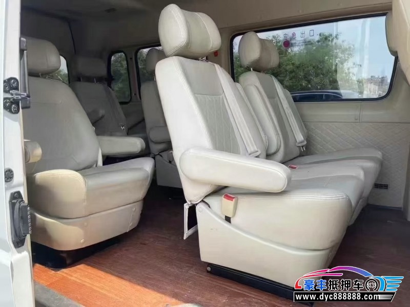 23年福田图雅诺轿车抵押车出售