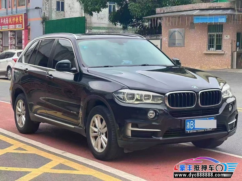18年宝马X5轿车抵押车出售