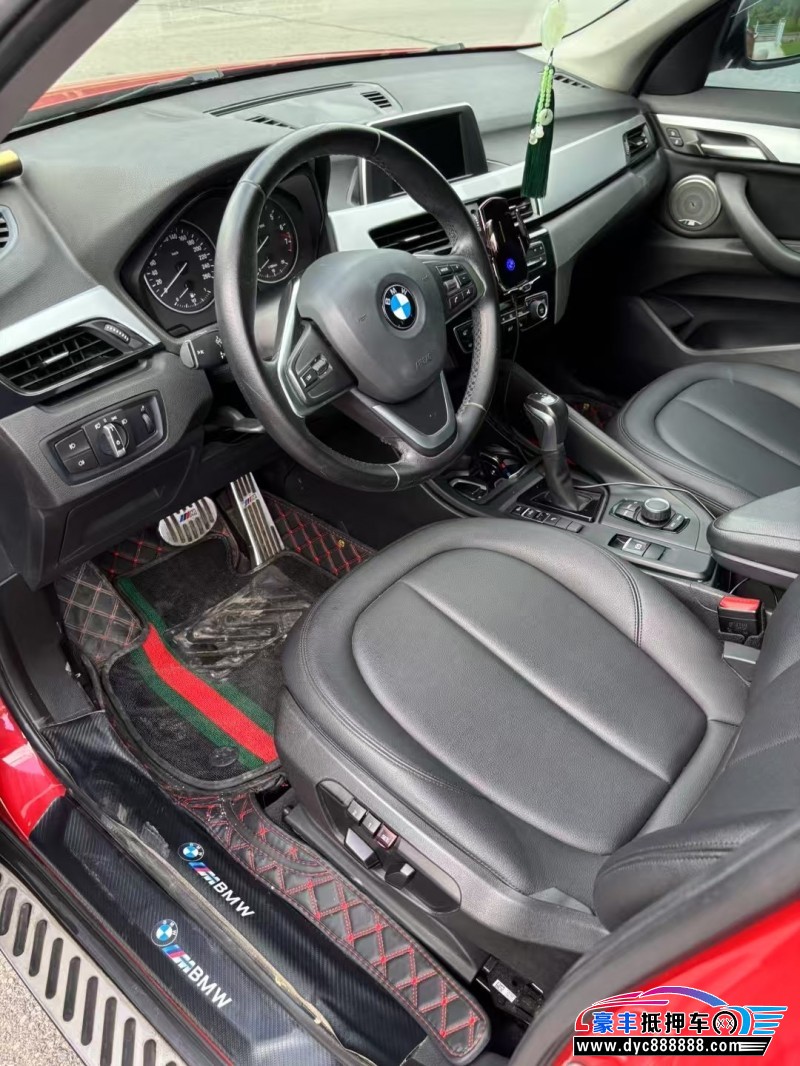 17年宝马X1轿车抵押车出售