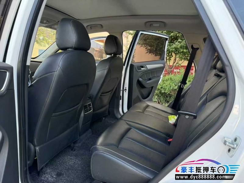 17年荣威RX5轿车抵押车出售