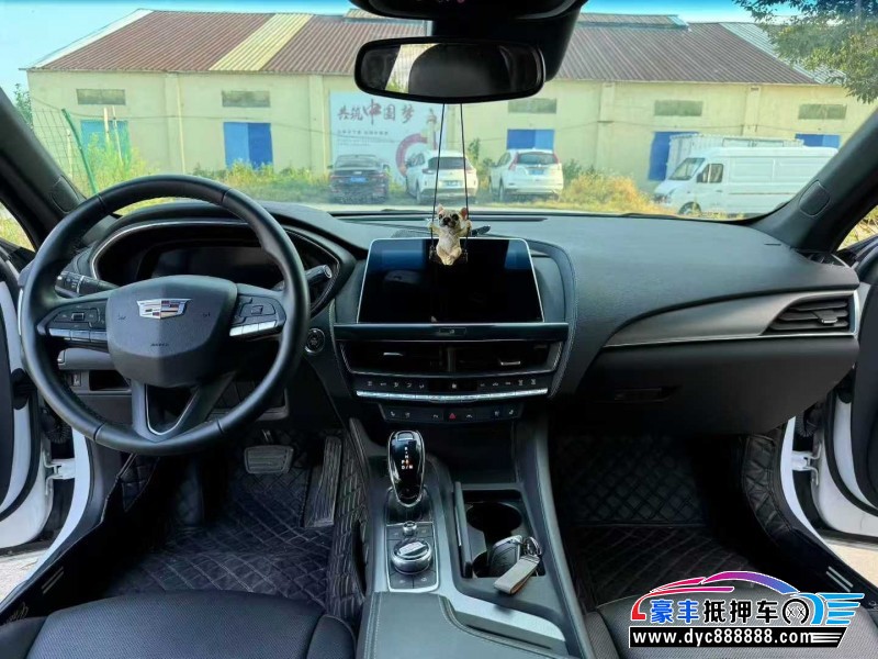 23年凯迪拉克CT5轿车抵押车出售