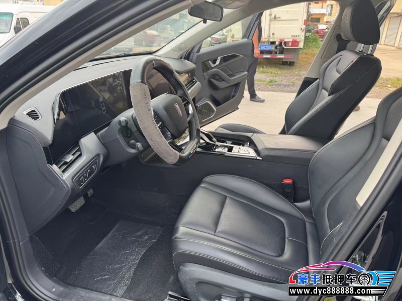 24年奔腾B70轿车抵押车出售