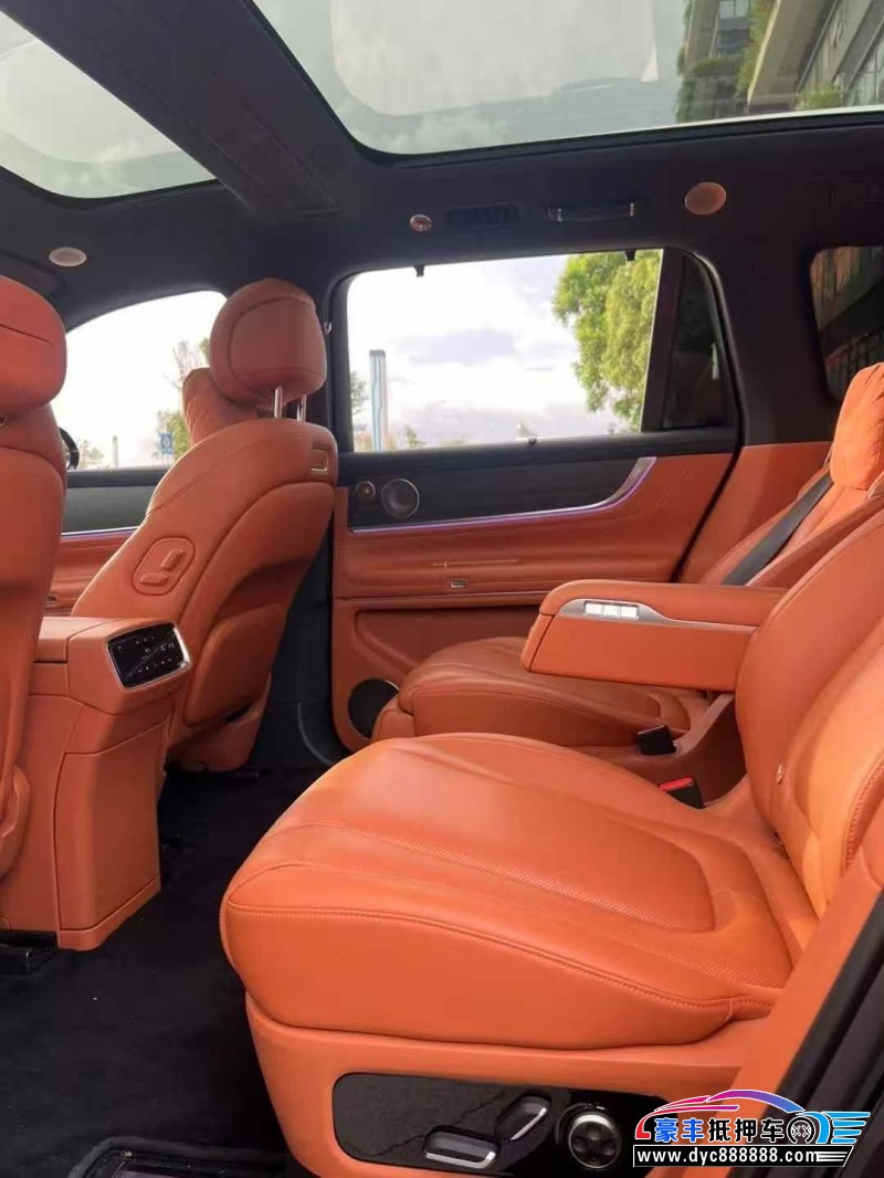 24年华为问界轿车抵押车出售