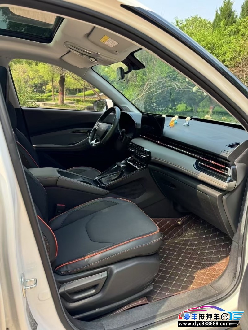 21年宝骏RS3轿车抵押车出售