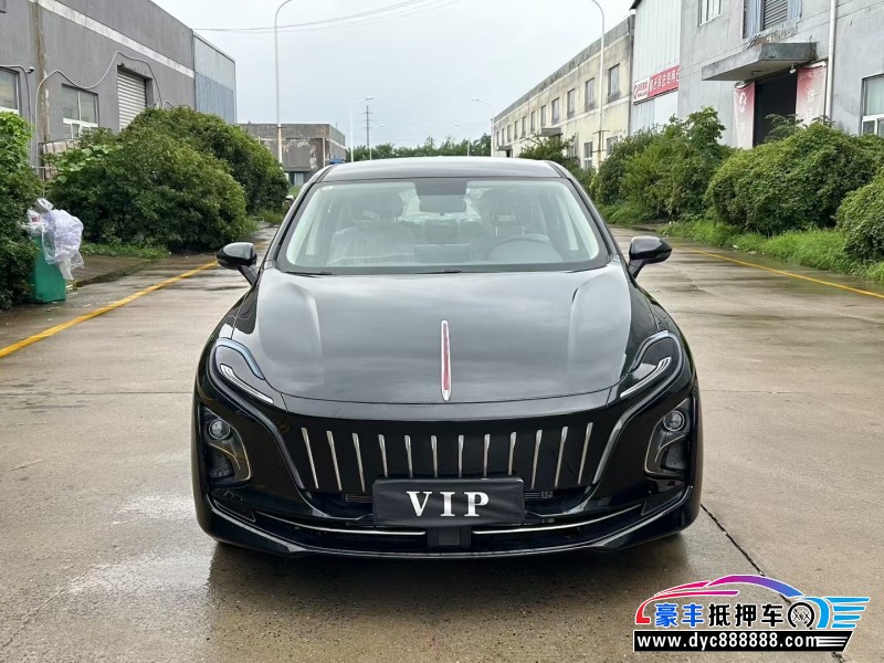 25年红旗EQM5轿车抵押车出售