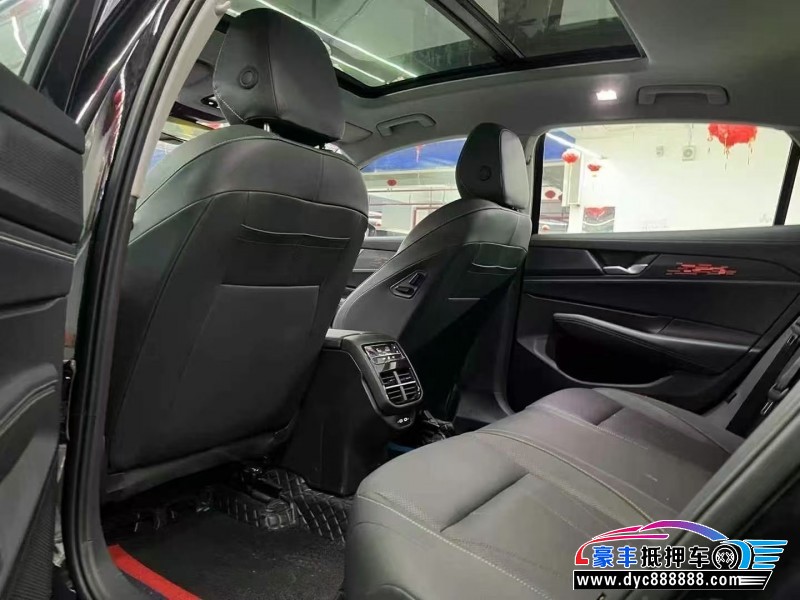 25年大众帕萨特轿车抵押车出售