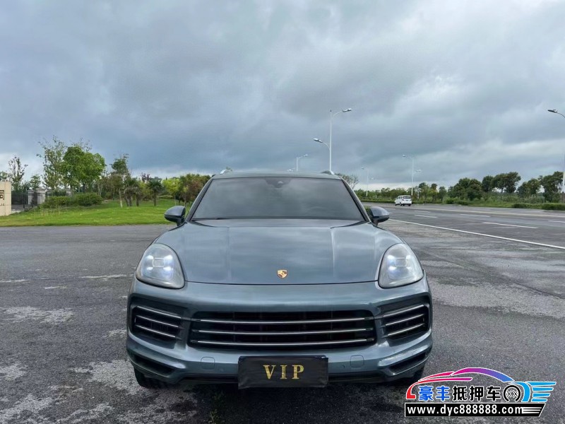 18年保时捷卡宴轿车抵押车出售
