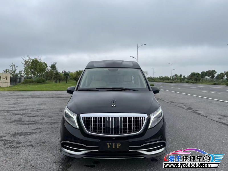 21年奔驰威霆轿车抵押车出售