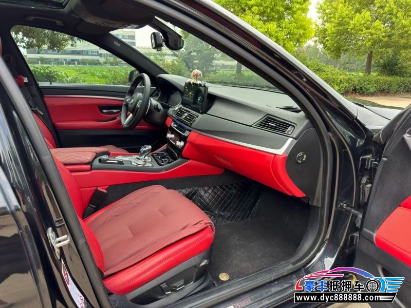 12年宝马5系轿车抵押车出售