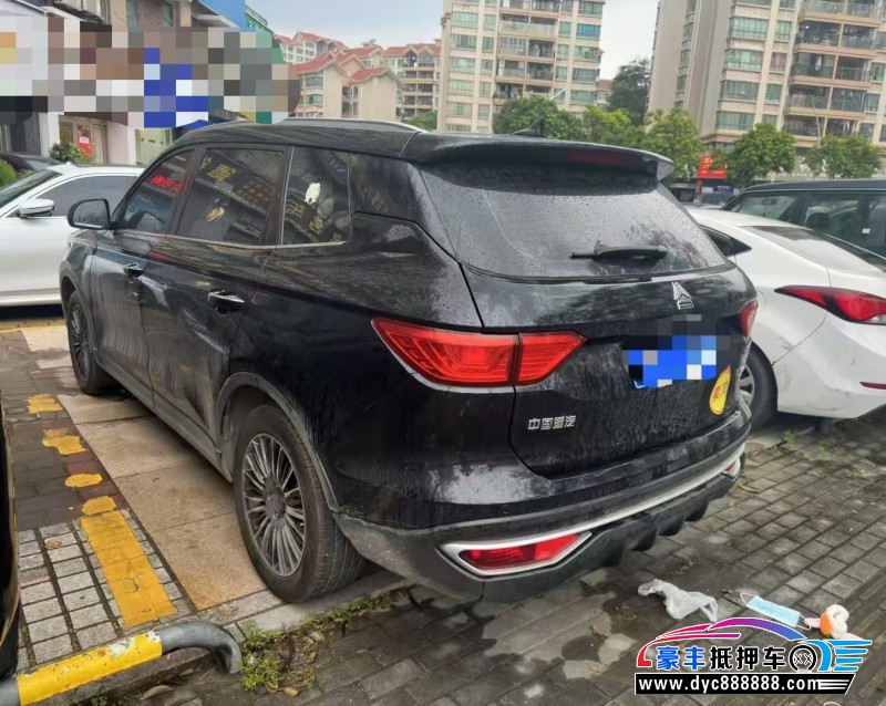 21年潍柴英致U70轿车抵押车出售