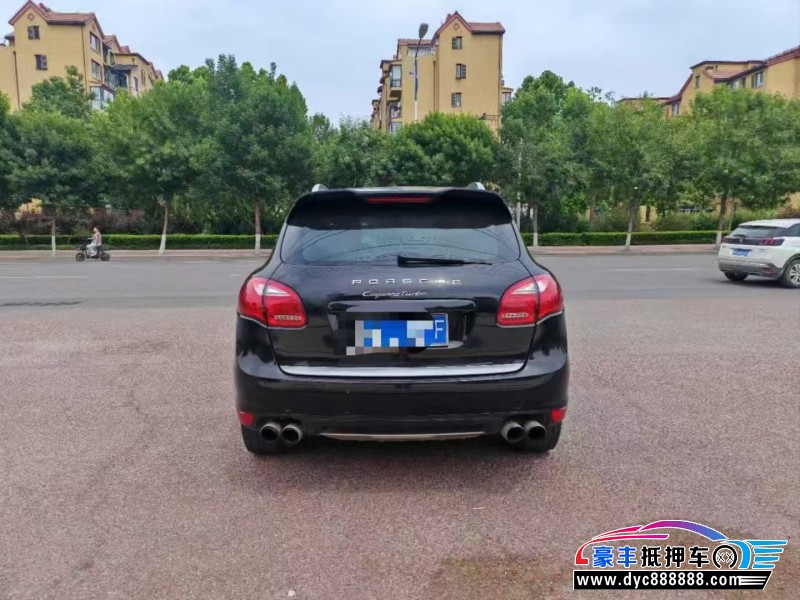 14年保时捷卡宴轿车抵押车出售