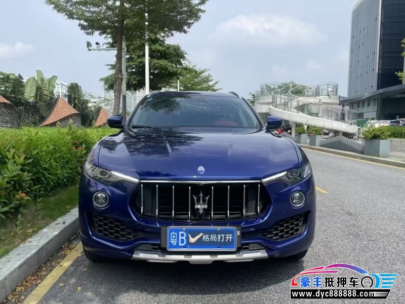 17年玛莎拉蒂莱万特轿车抵押车出售