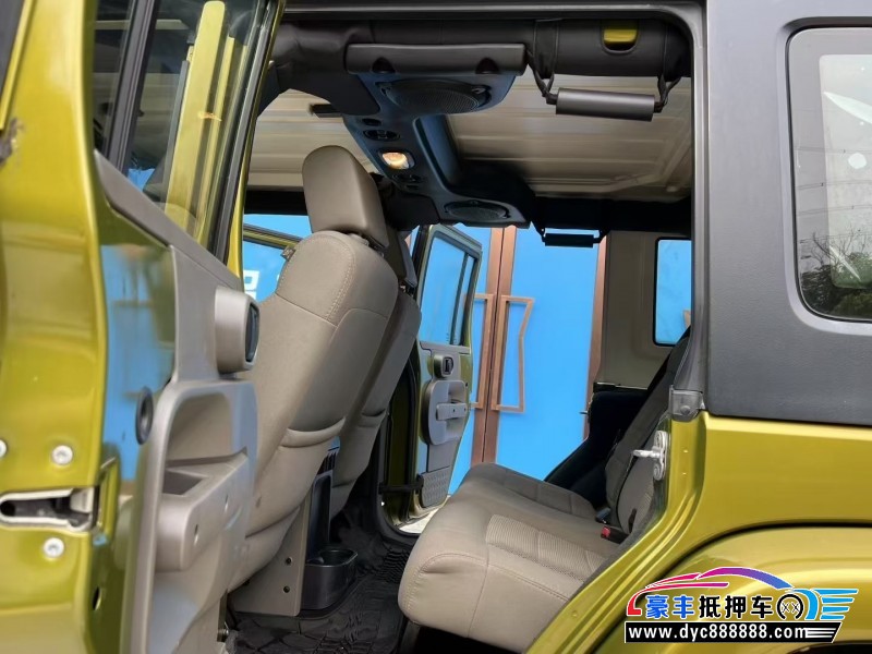 09年Jeep牧马人轿车抵押车出售