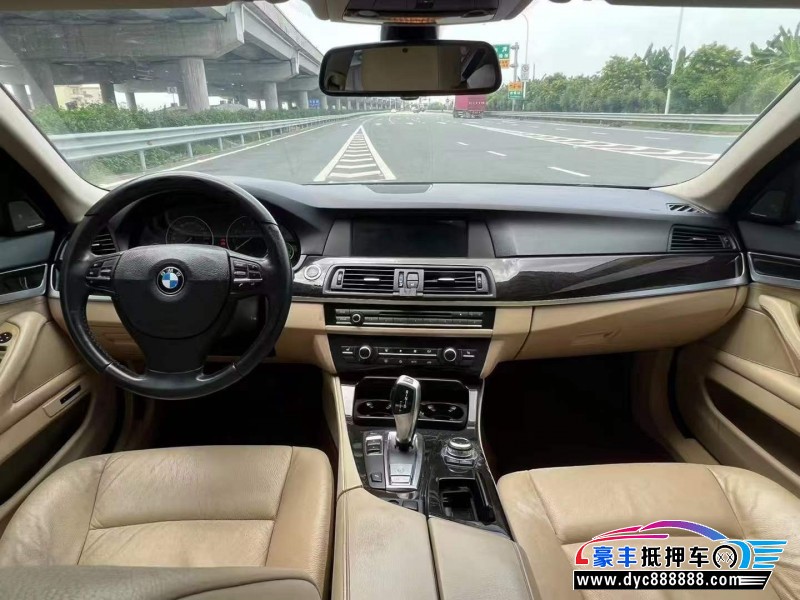 11年宝马5系轿车抵押车出售