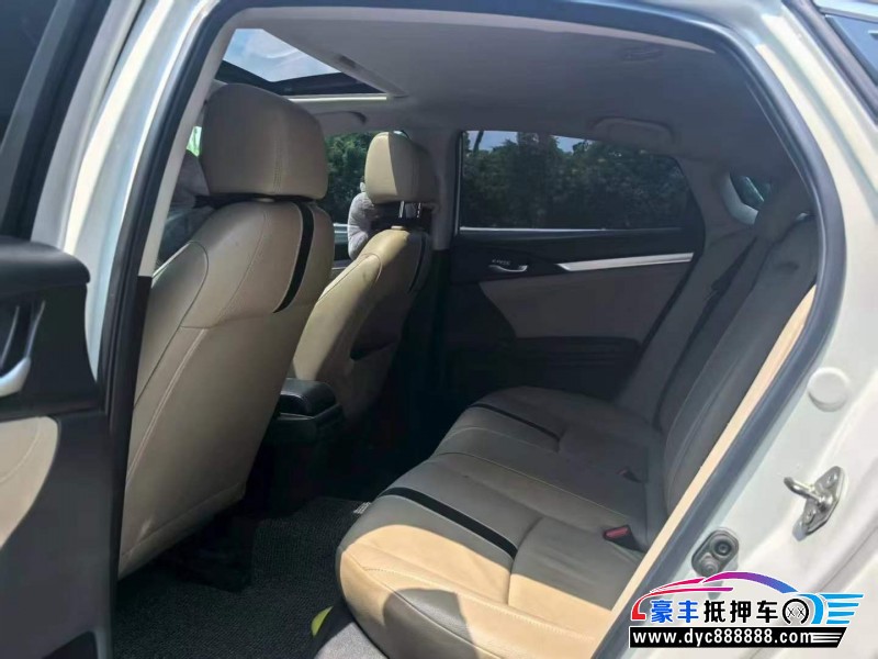 17年本田思域轿车抵押车出售