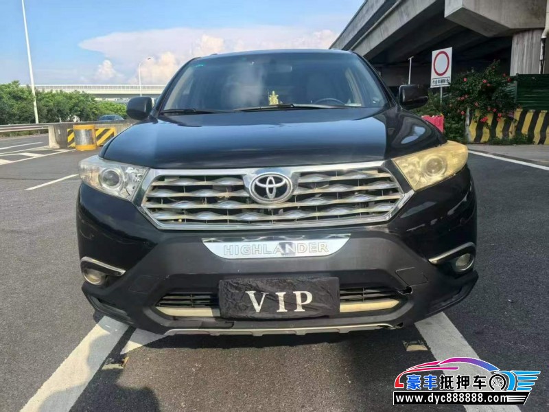 13年丰田汉兰达轿车抵押车出售