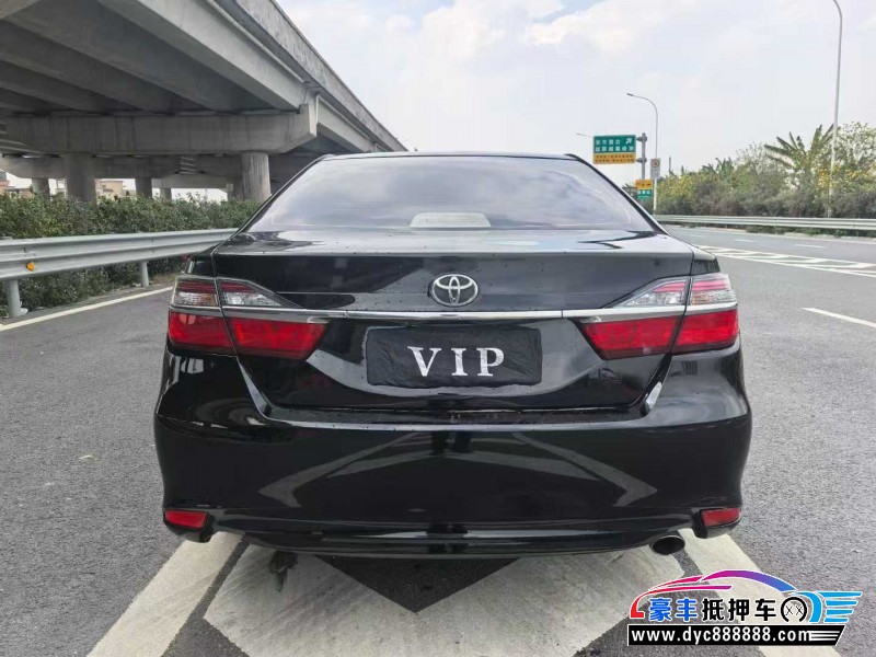 15年丰田凯美瑞轿车抵押车出售