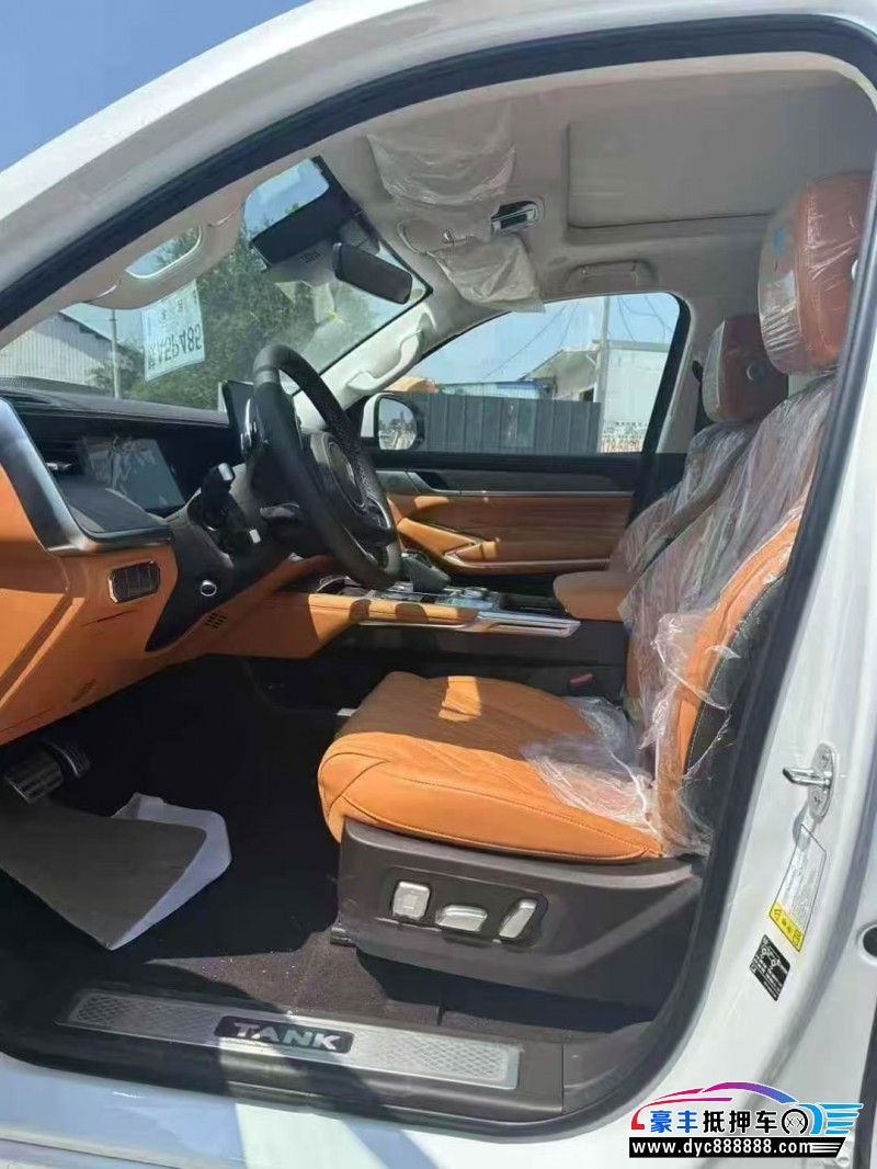 25年WEY坦克500轿车抵押车出售
