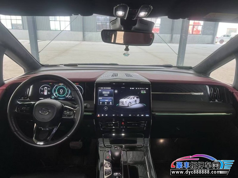 23年传祺M8轿车抵押车出售