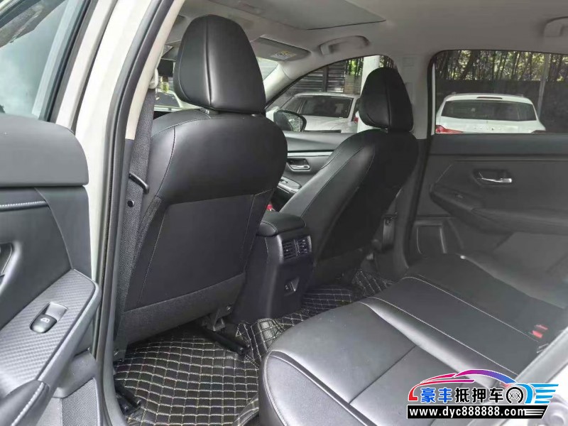 24年日产轩逸轿车抵押车出售